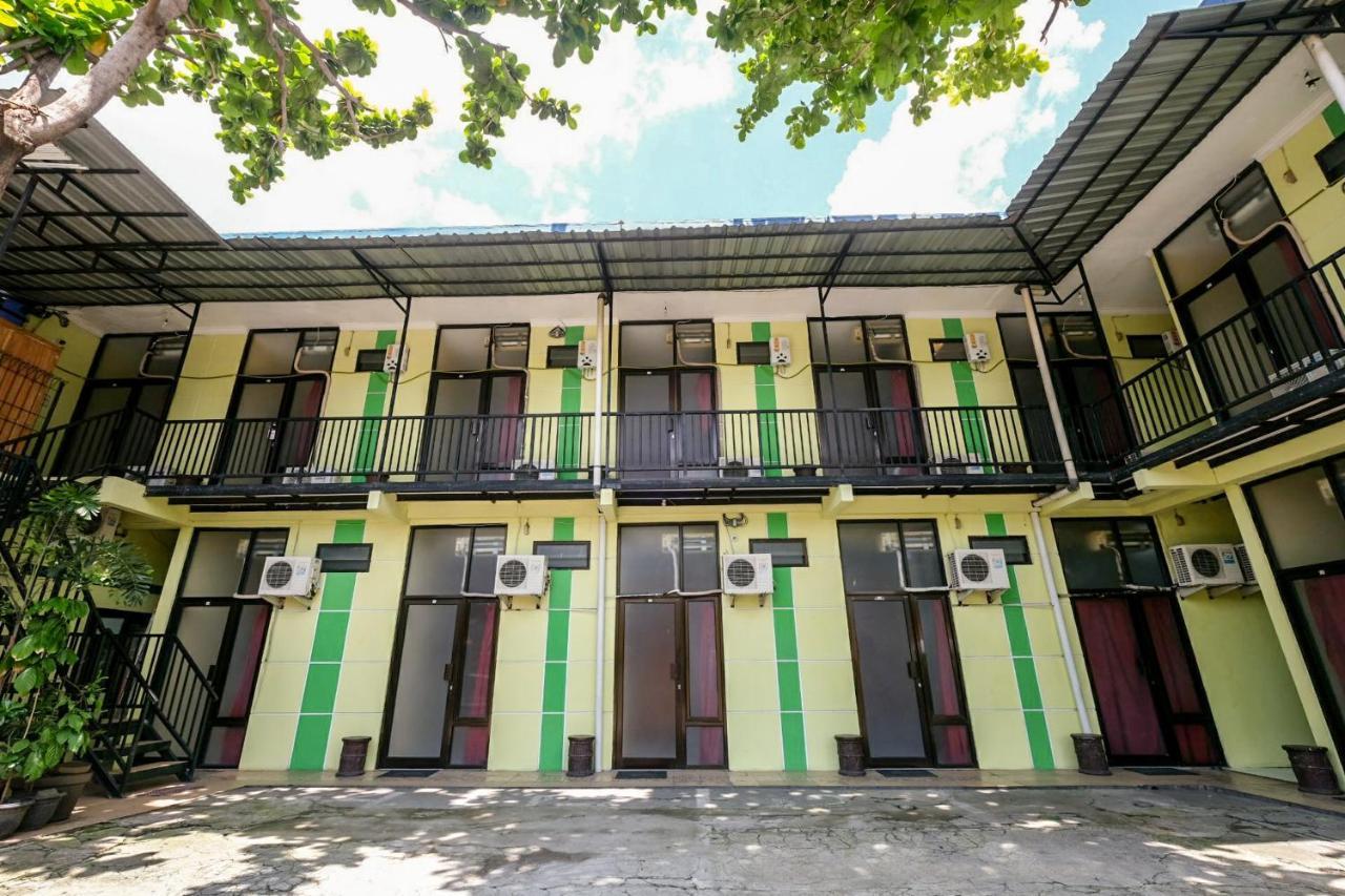 House 140 Hotel Baturetno Ngoại thất bức ảnh