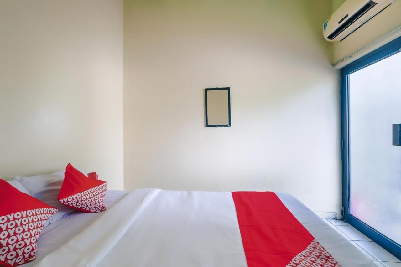 House 140 Hotel Baturetno Ngoại thất bức ảnh